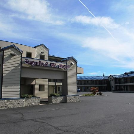Sugarloaf Mountain Motel Bend Buitenkant foto