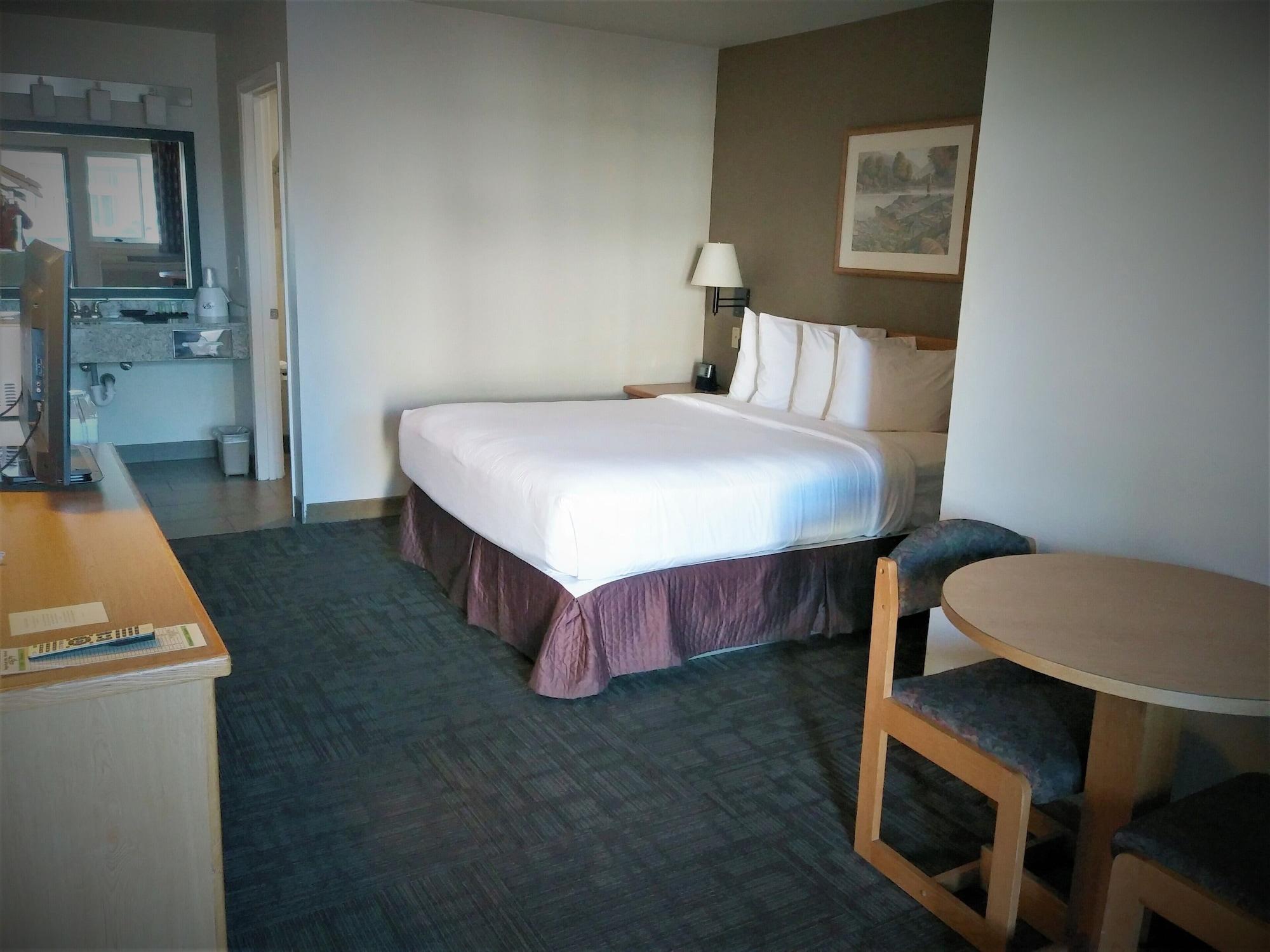 Sugarloaf Mountain Motel Bend Buitenkant foto