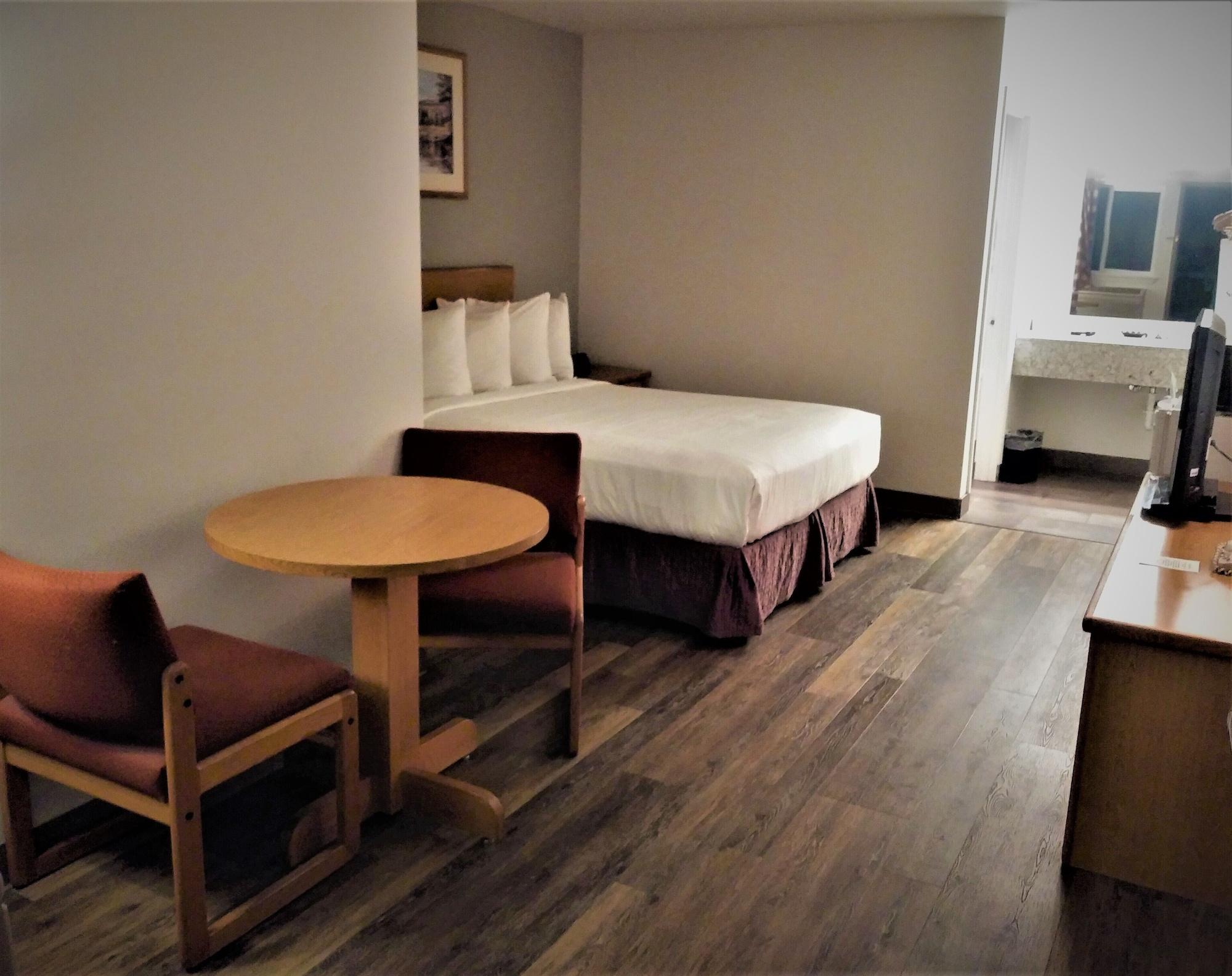 Sugarloaf Mountain Motel Bend Buitenkant foto